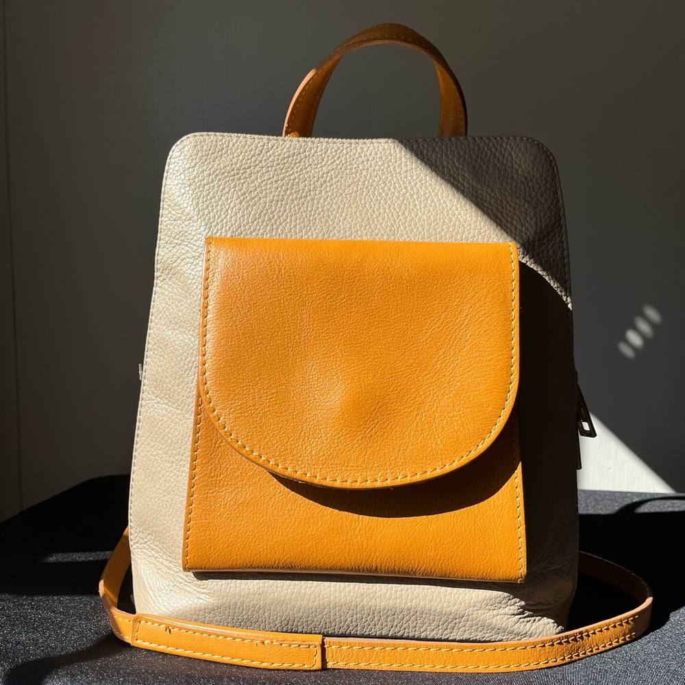 Divina Firenze Genuine Leather Convertible Backpack | Made in Italy